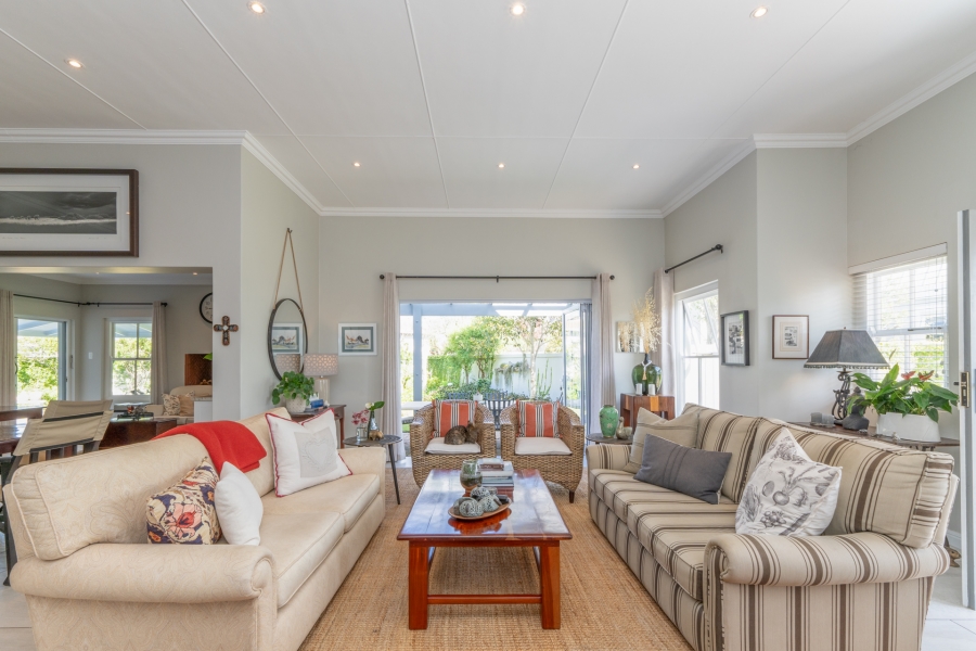 3 Bedroom Property for Sale in Kingswood Golf Estate Western Cape